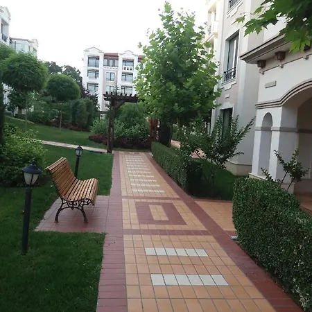 Apartment апартамент релакс в грийн лайф,созопол